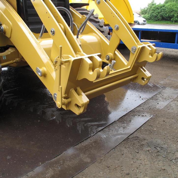 CAT 434E Quick Hitch